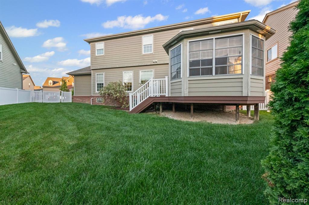 51229 Glen Hollow Avenue, Canton, MI 48188 — Photo 44
