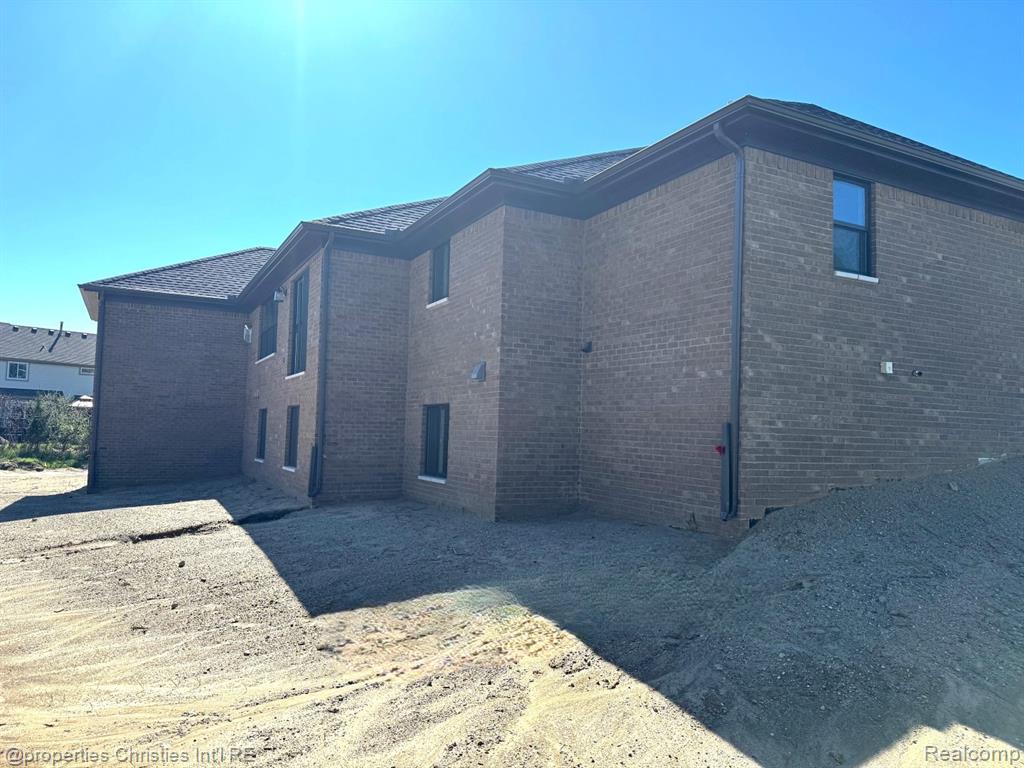 3120 Roma Court, Wixom, MI 48393 — Photo 4