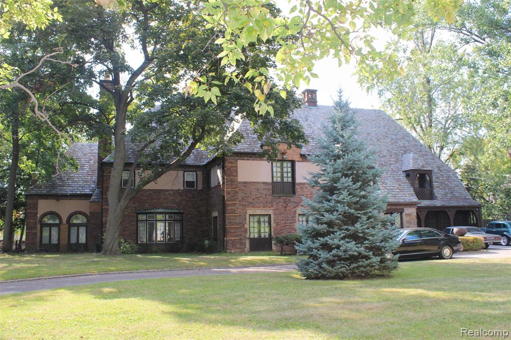 7296 Evergreen Trail, Almont, MI, 48003