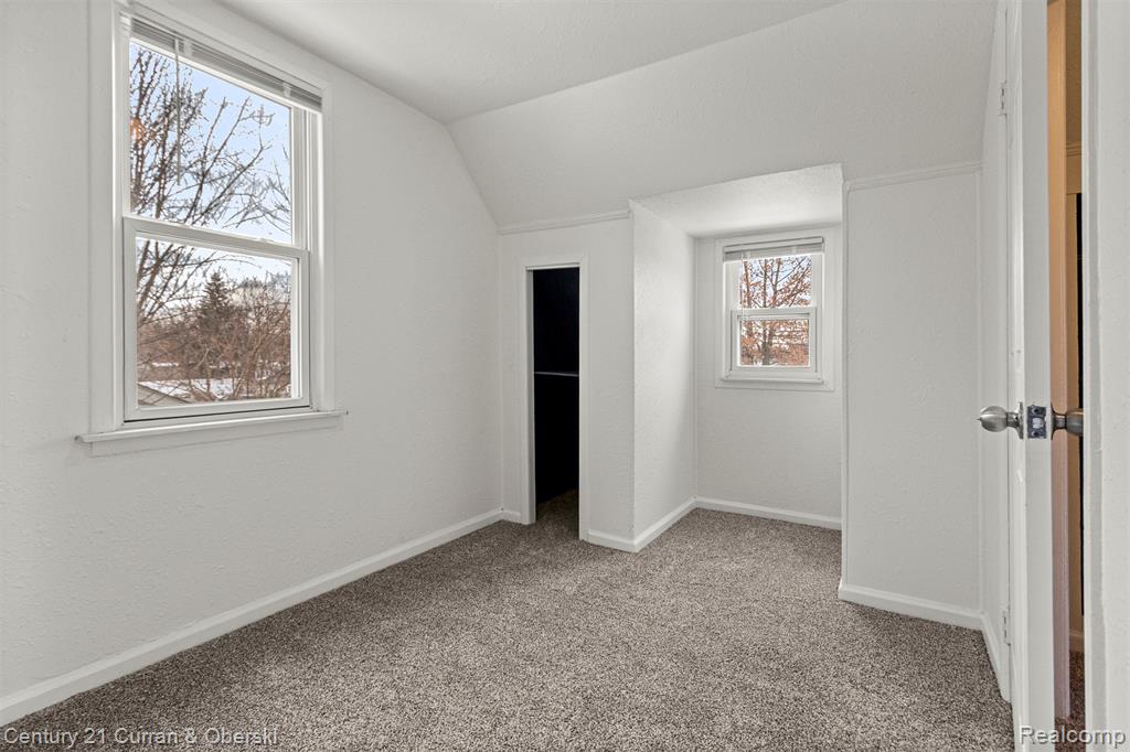 5514 Ashley Street, Detroit, MI 48236 — Photo 14