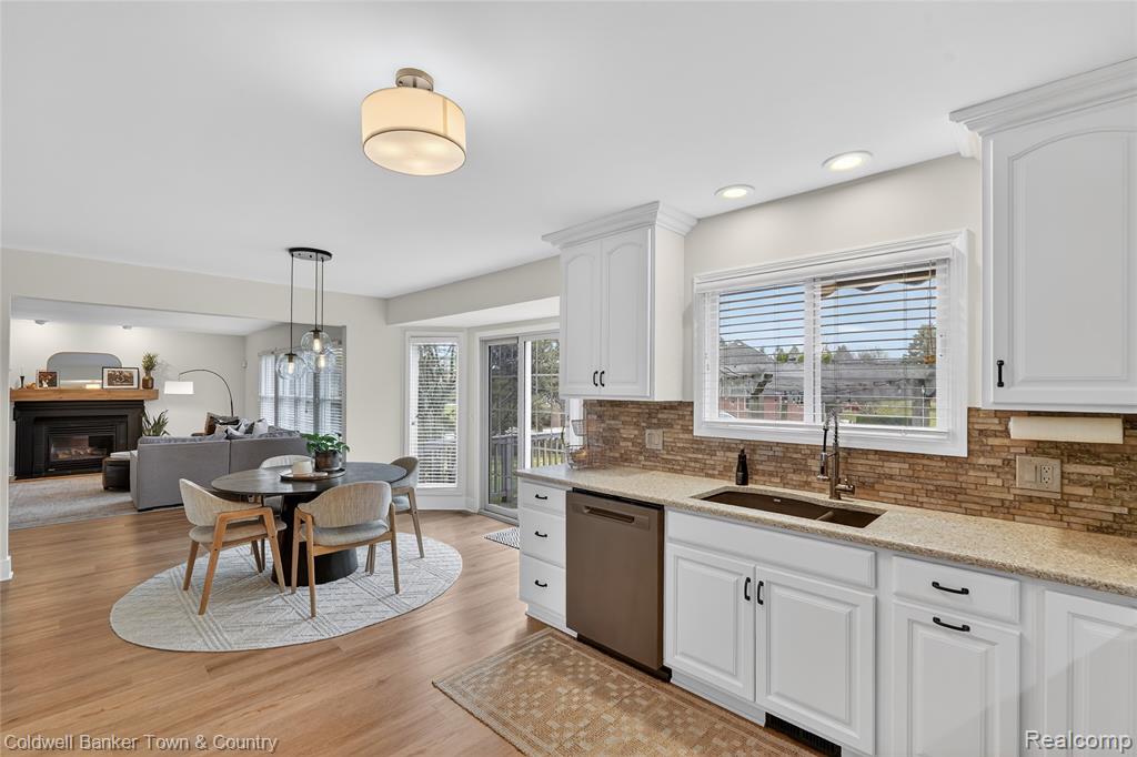 480 NAIRN Circle, Highland, MI — Photo 13