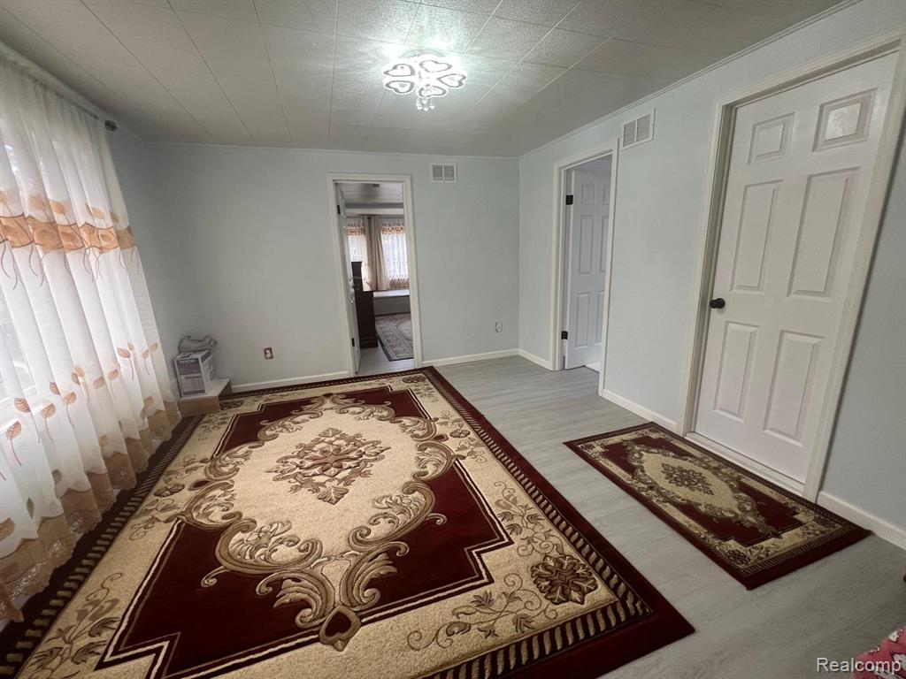 4212 Huron Street, Dearborn Heights, MI 48125 — Photo 14
