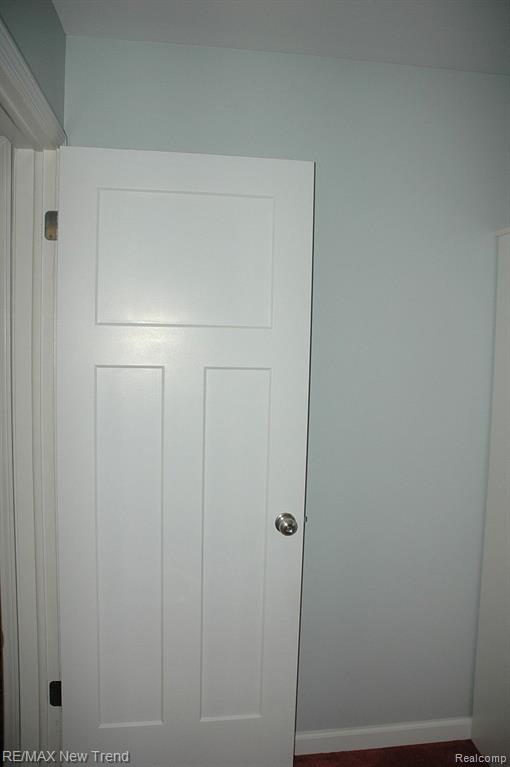 9528 FENHILL Drive, Grand Blanc, MI 48439 — Photo 35
