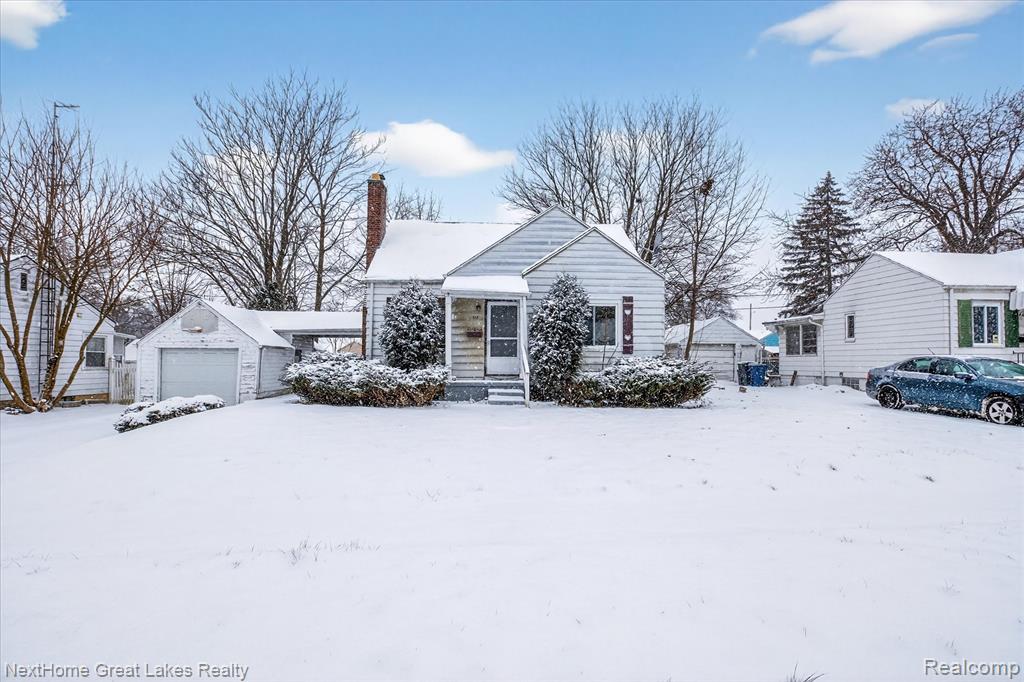 812 Barney Avenue, Flint, MI 48503 — front exterior
