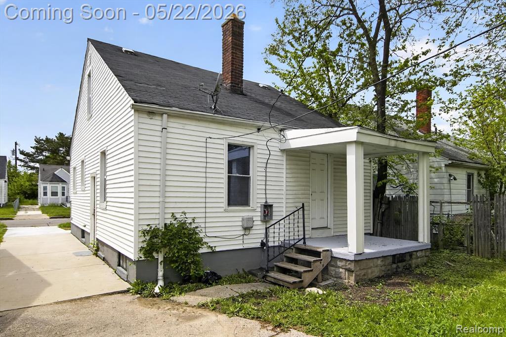 9160 Winthrop Street, Detroit, MI 48228 — Photo 39
