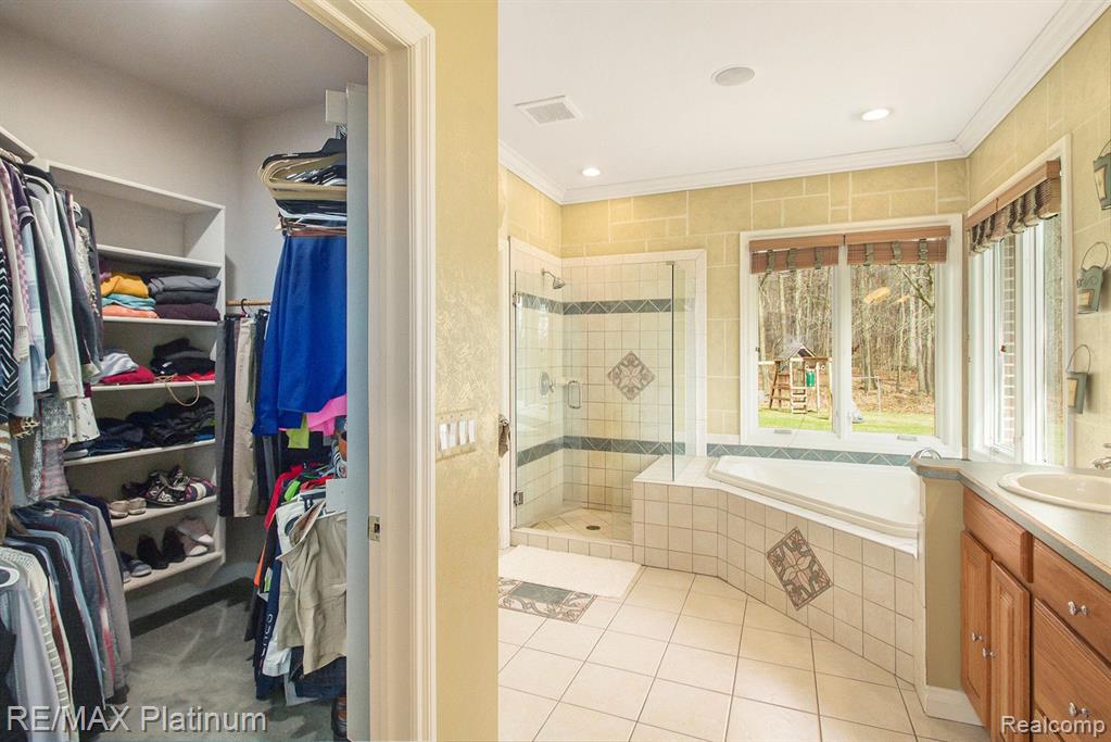 7186 GRANGER DRIVE, Howell, MI 48855 — Photo 12