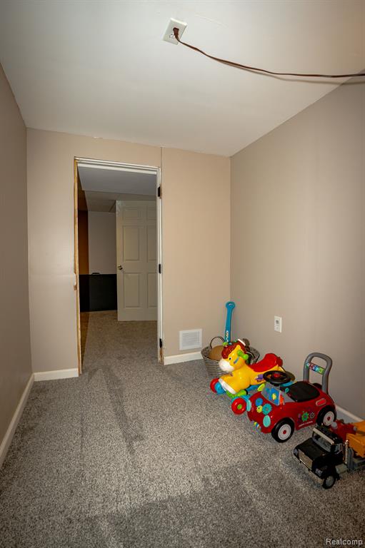 23360 Crossley Avenue, Hazel Park, MI 48030 — Photo 19