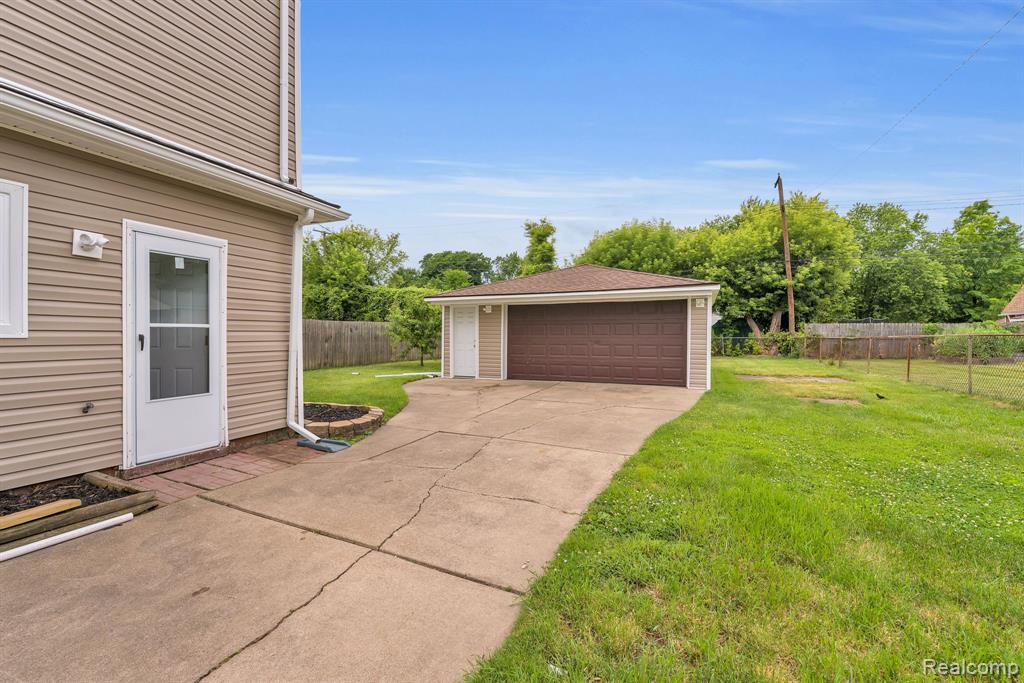 6530 Madison Street, Taylor, MI 48180 — Photo 29