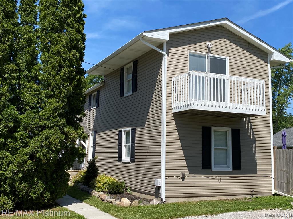505 E FRANK Street, Fowlerville, MI 48836 — Photo 33
