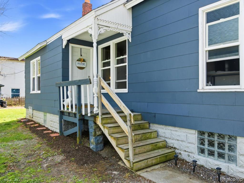 2506 Division Street, Port Huron, MI 48060 — Photo 5