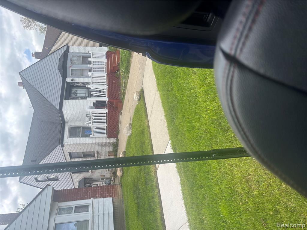 8883 Sussex Street, Detroit, MI 48228 — Photo 2
