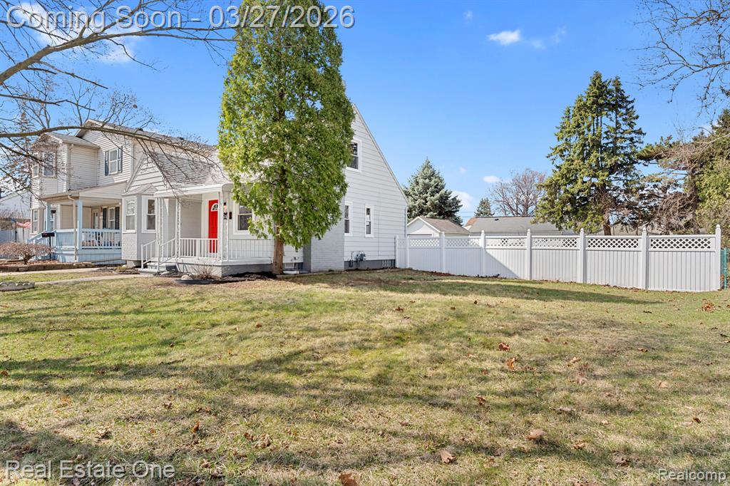6778 Buckingham Avenue, Allen Park, MI 48101 — Photo 23
