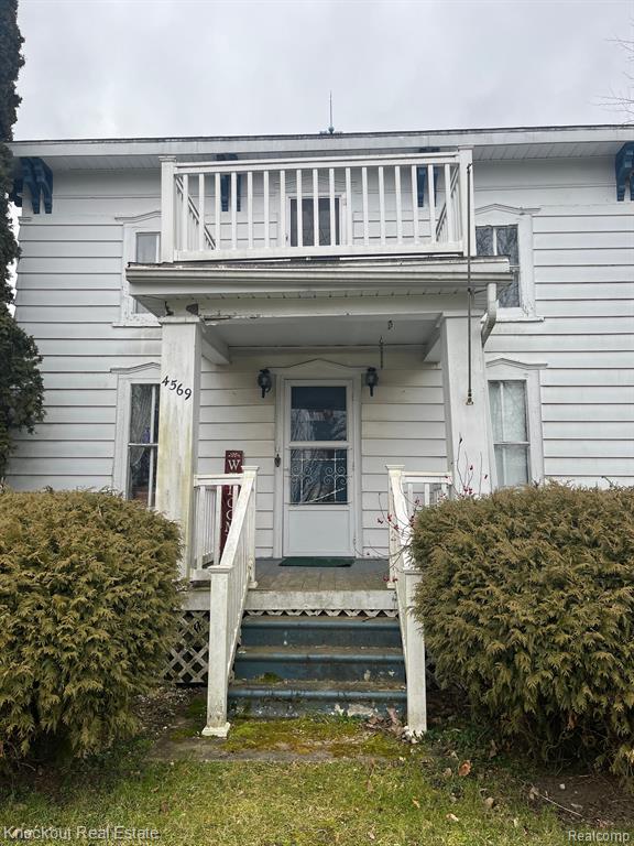 4569 MAIN Street, Millington, MI 48746 — front exterior