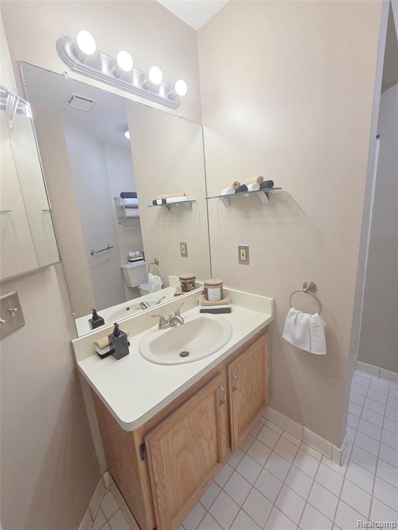 34919 Hamilton Drive, 4, Fraser, MI 48026 — Photo 10