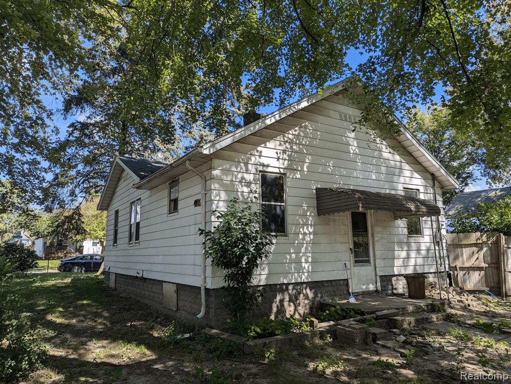 69 W RUTGERS Avenue, Pontiac, MI 48340 — Photo 4
