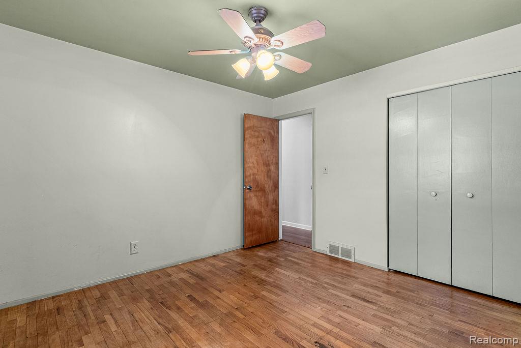 4277 Ashlawn Drive, Flint, MI 48507 — Photo 21