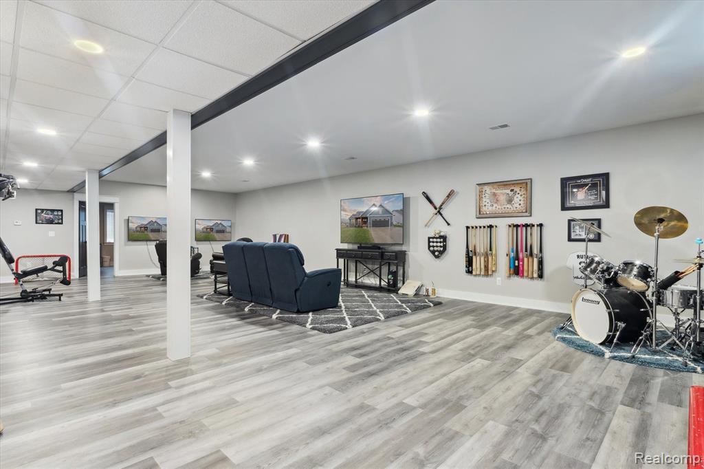 5173 June Drive, Almont, MI 48003 — Photo 33