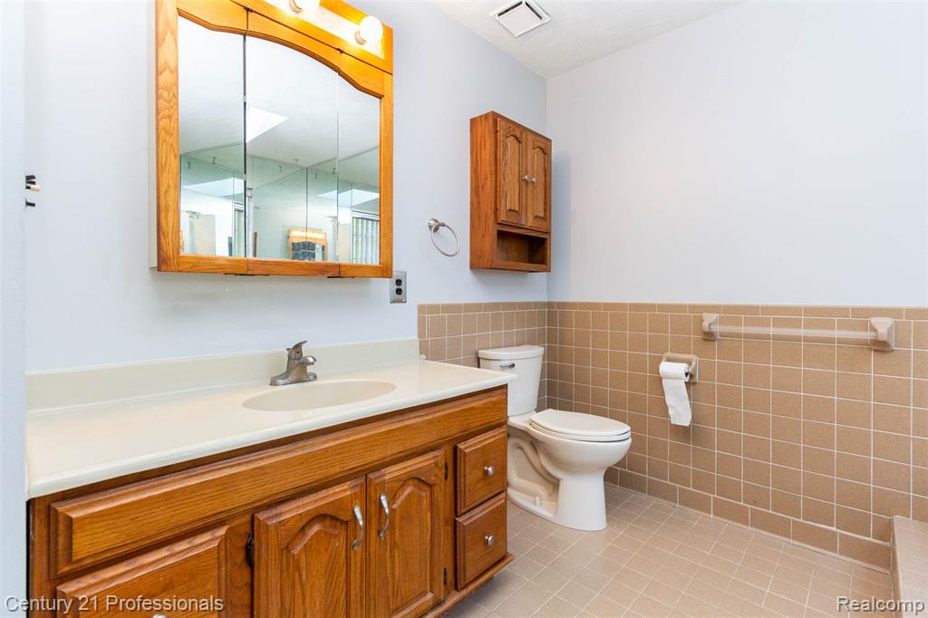 5190 Babbit Drive, Troy, MI 48085 — Photo 21