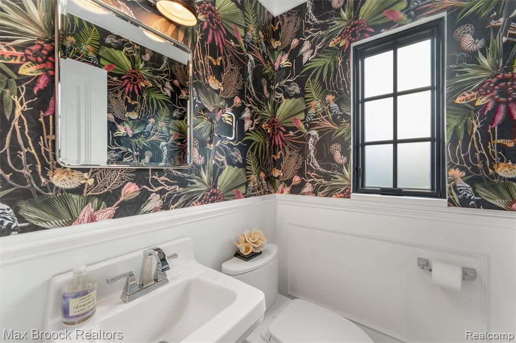 1425 Bedford Road, Grosse Pointe Park, MI 48230 — Photo 25