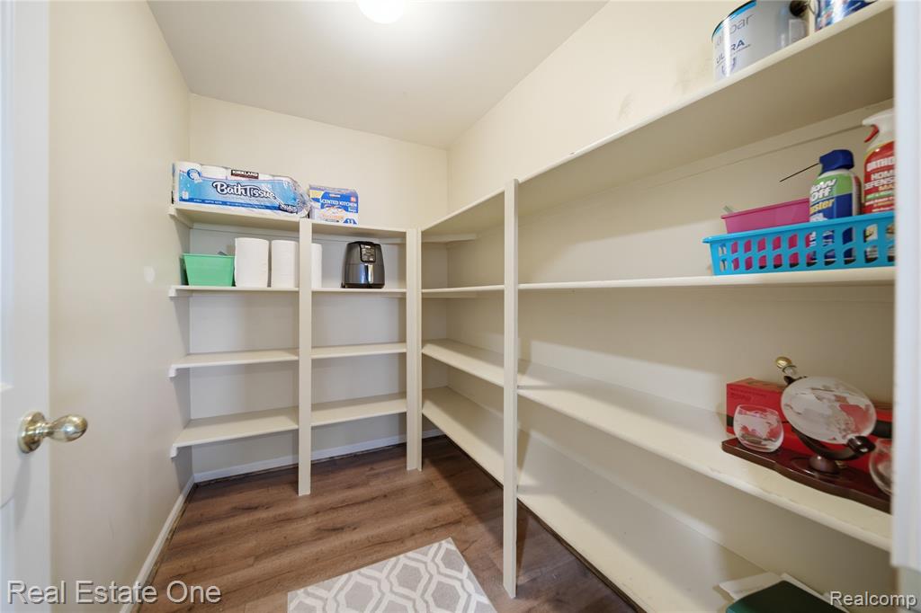 4113 Hampton Ridge Boulevard, Howell, MI 48843 — Photo 13