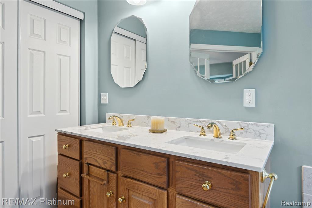 8257 Abalone Way, Pinckney, MI 48169 — Photo 39