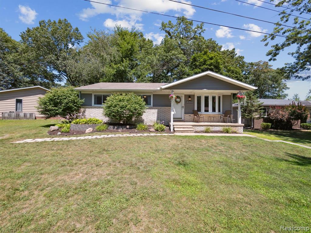 1480 Tellico Street, Wolverine Lake, MI 48390 — Photo 2