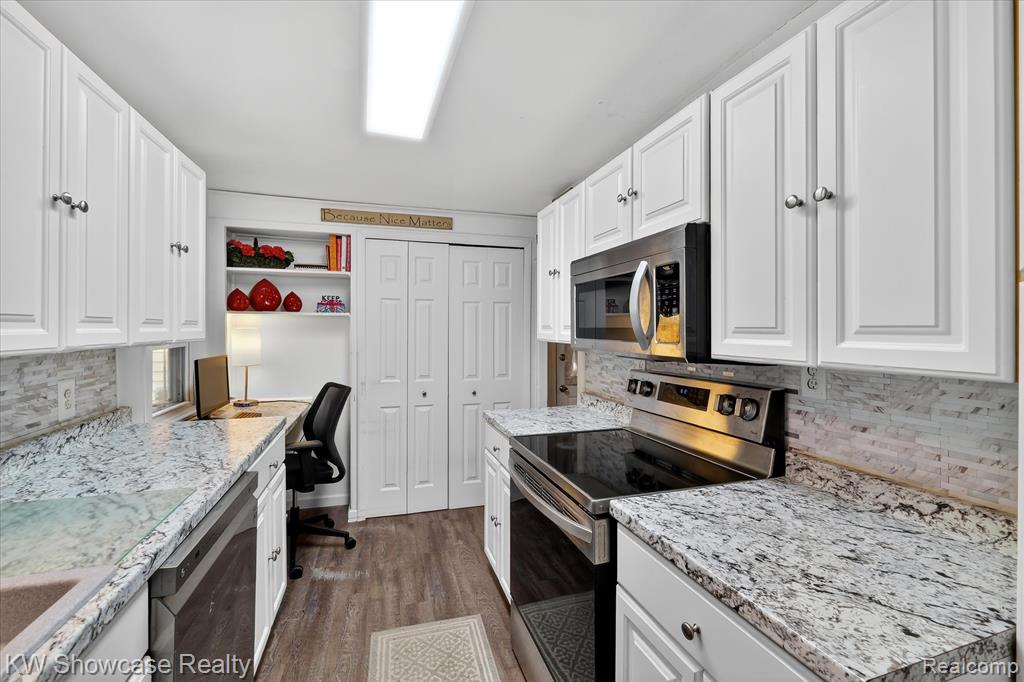 323 Franklin Street, Milford, MI 48381 — Photo 20