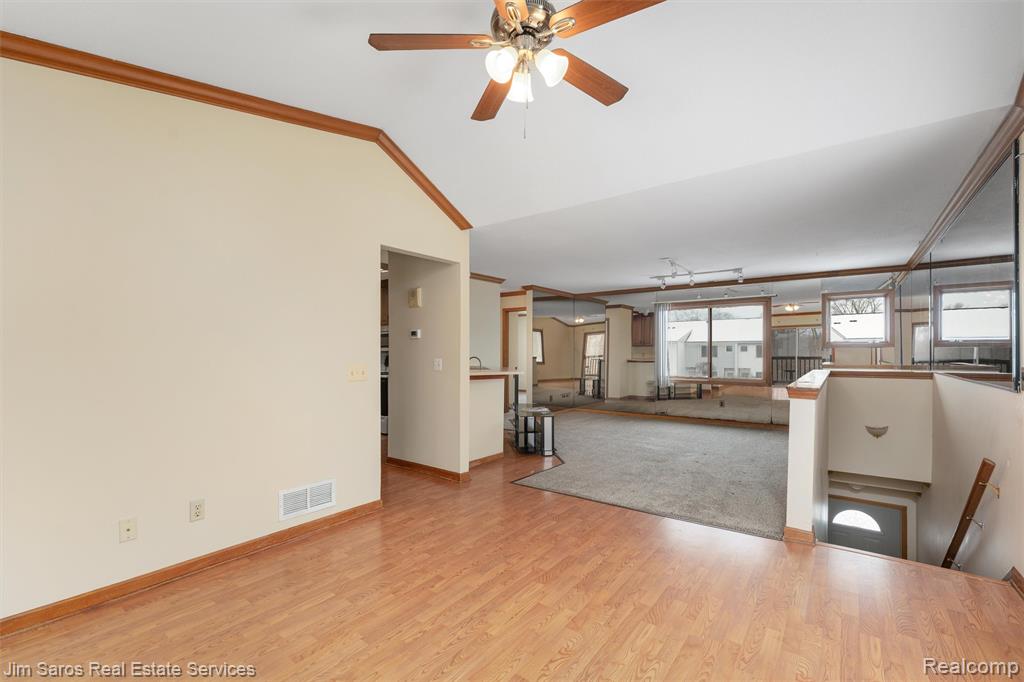 64 Rosebud Lane, Mount Clemens, MI 48043 — Photo 8