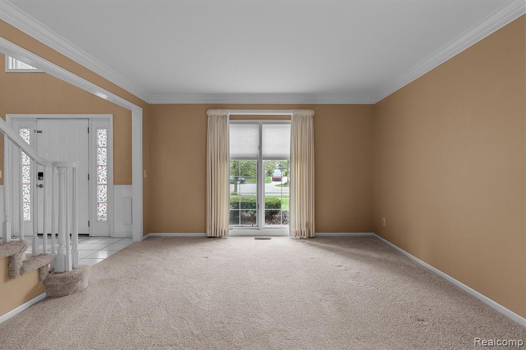 45419 GLENGARRY Boulevard, Canton, MI 48188 — Photo 10