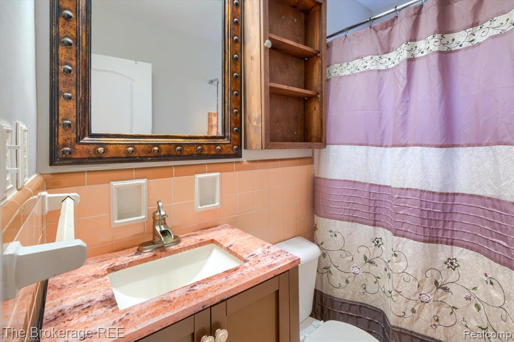 5400 N Center Road, Genesee, MI 48506 — Photo 39