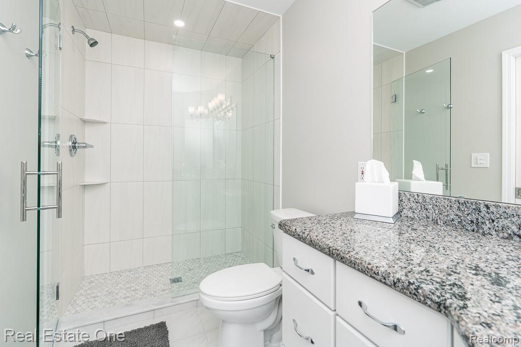 471 Elmhill Road, Rochester Hills, MI 48306 — Photo 17