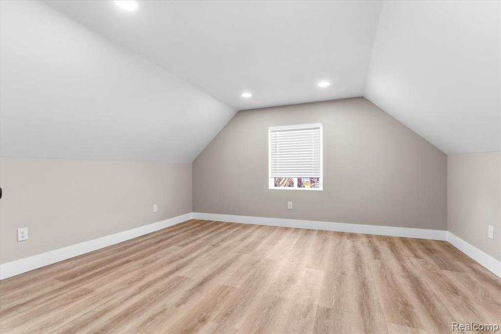 17203 Ilene Street, Detroit, MI 48221 — Photo 31