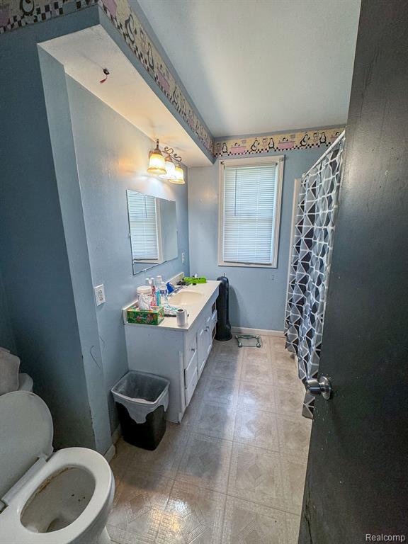8145 LOZIER Avenue, Warren, MI 48089 — Photo 9