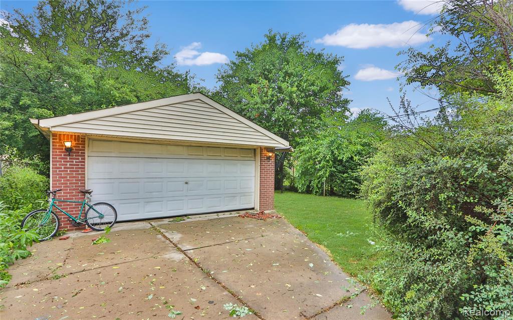 2500 S Beatrice Street, Detroit, MI 48217 — Photo 7