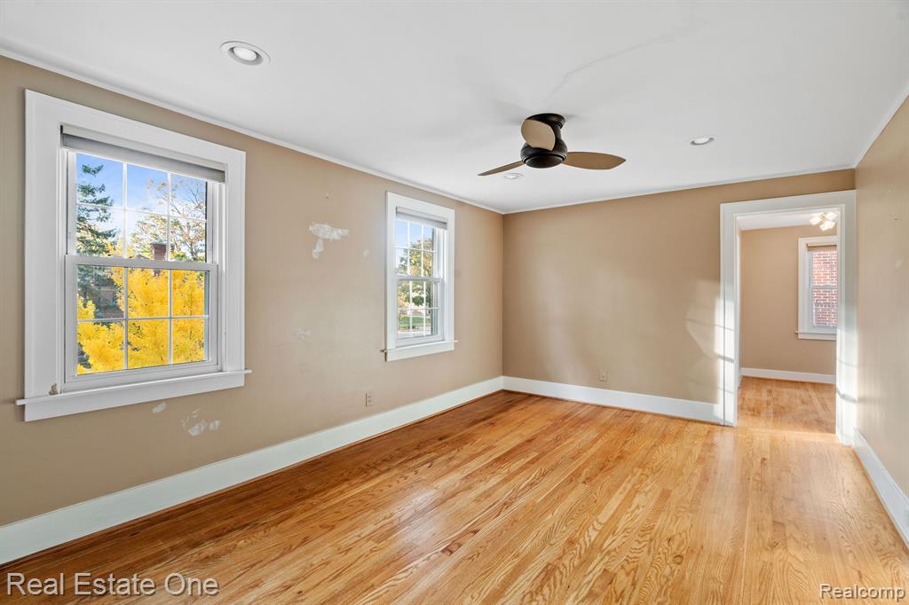 819 S HIGHLAND Street, Dearborn, MI 48124 — Photo 20