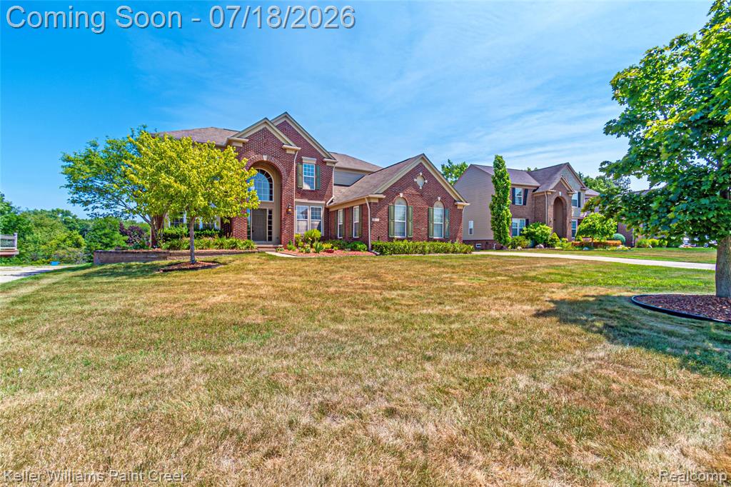 6423 Moonstone Drive, Grand Blanc, MI 48439 — Photo 5