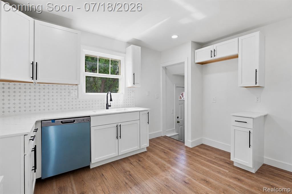 8132 Cadillac Avenue, Warren, MI 48089 — Photo 8