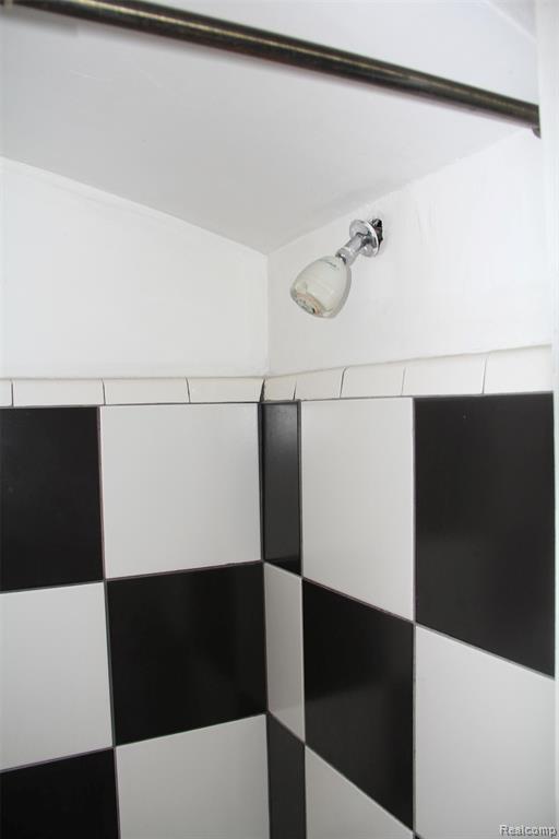 9581 Mark Twain Street, Detroit, MI 48227 — Photo 10