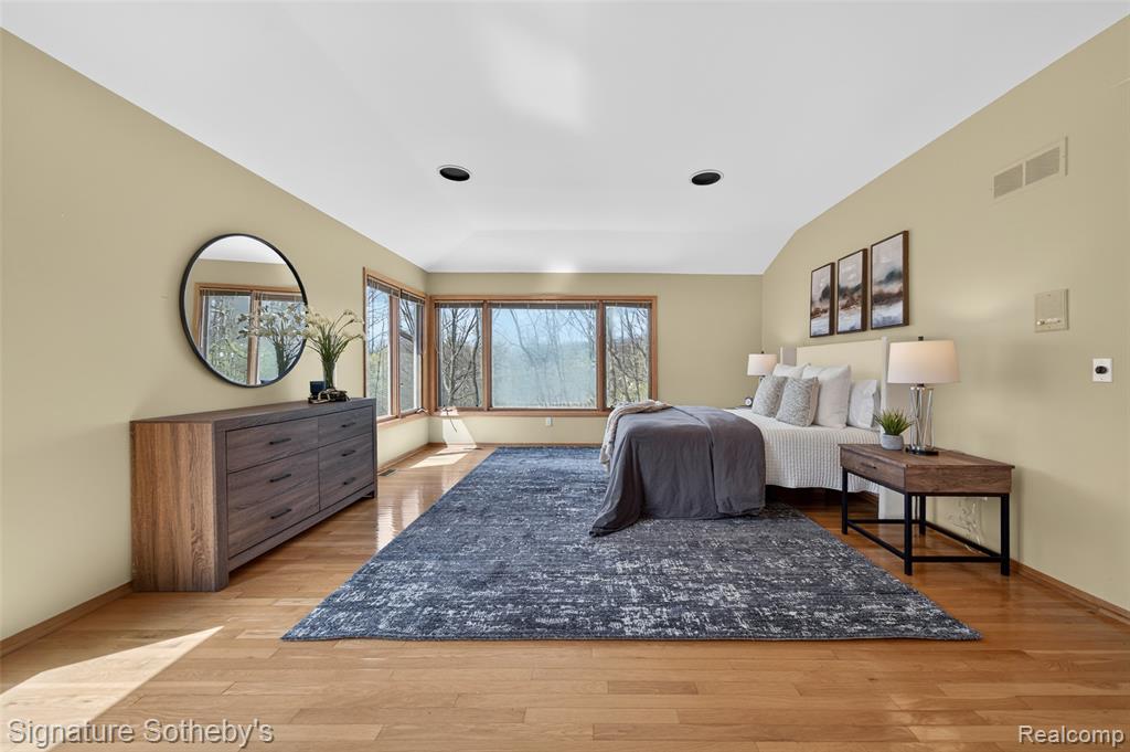 2131 Birchwood Way, Bloomfield Hills, MI 48302 — Photo 29