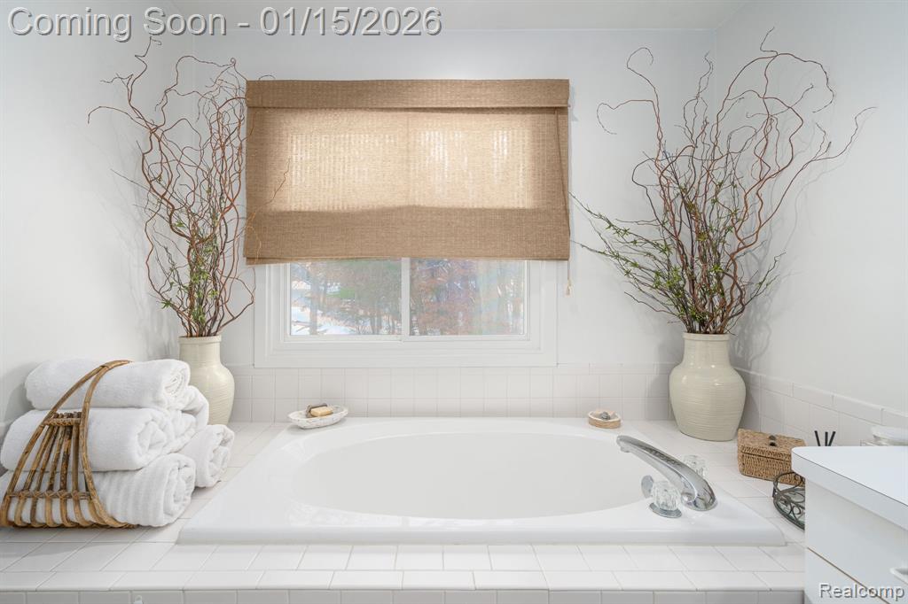 4351 Kiddell Terrace, West Bloomfield, MI 48323 — Photo 32
