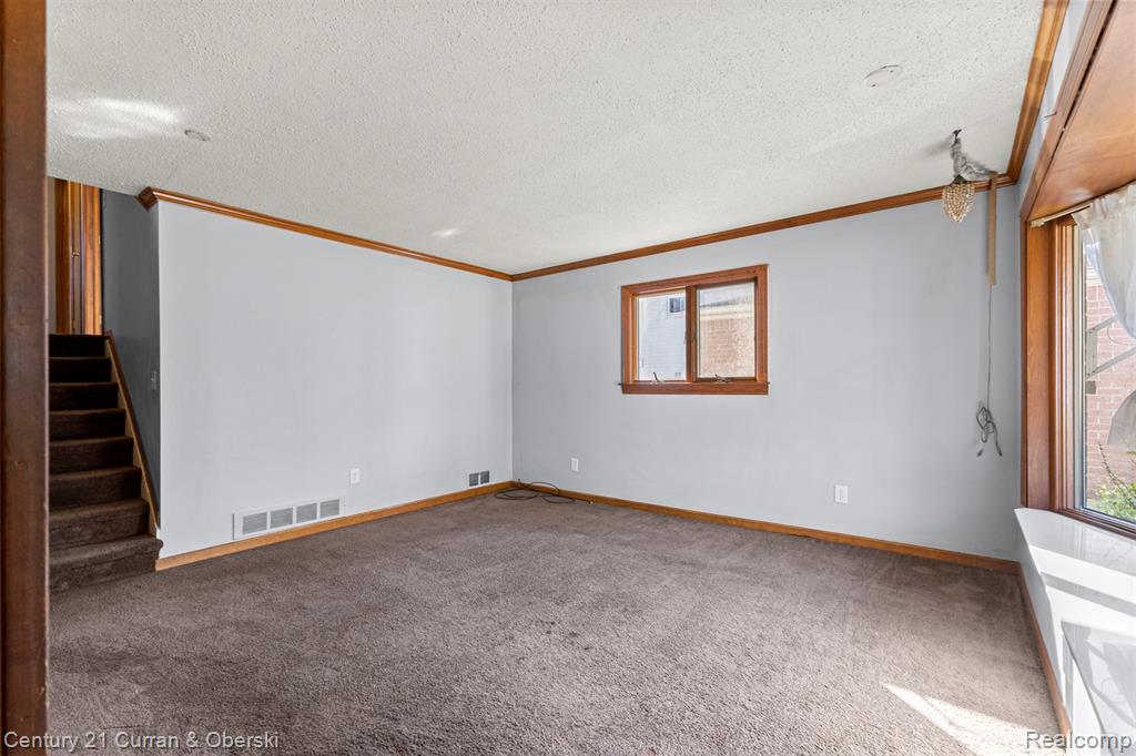 8319 Ziegler Street, Taylor, MI 48180 — Photo 6