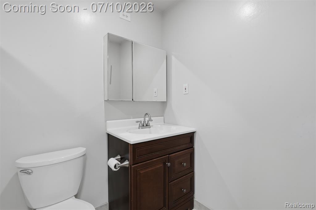 7264 S Tratham Court, West Bloomfield, MI — Photo 24