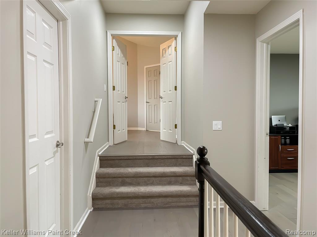 4927 Ravine Court, Ann Arbor, MI 48105 — Photo 18