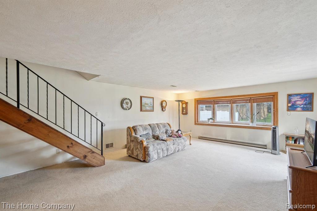 4473 Parkside Boulevard, Allen Park, MI 48101 — Photo 17