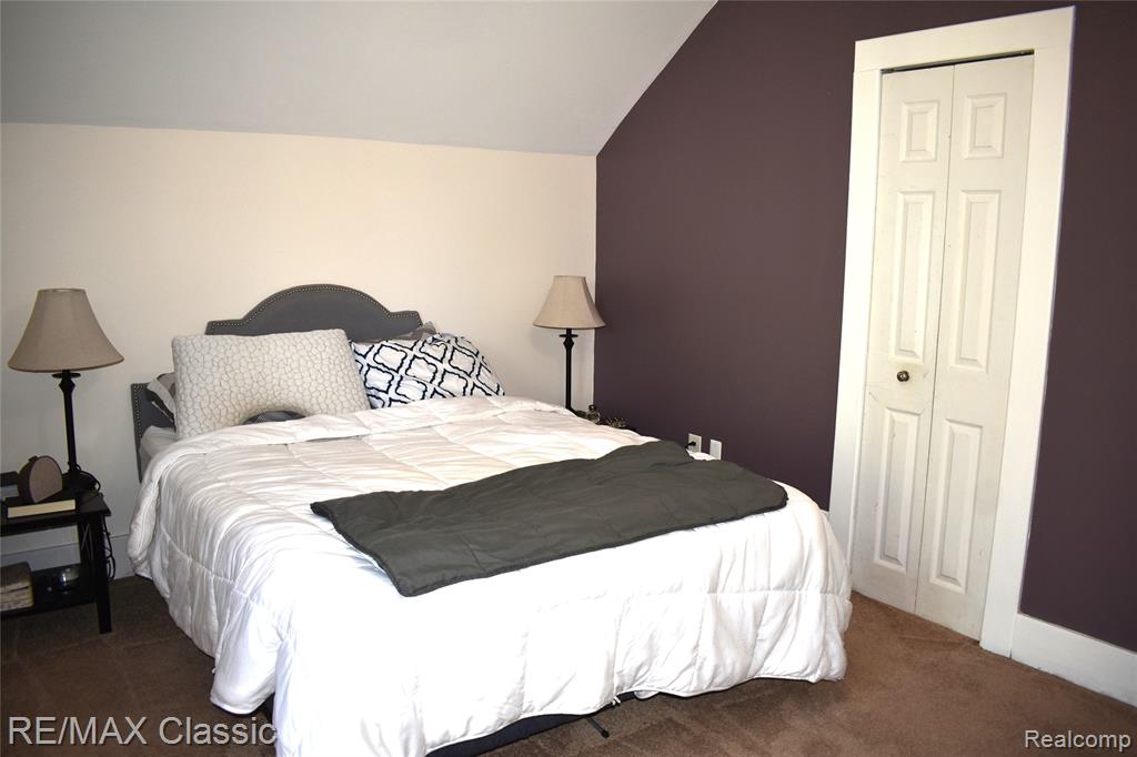 135 Park Avenue, Holly, MI 48442 — Photo 21