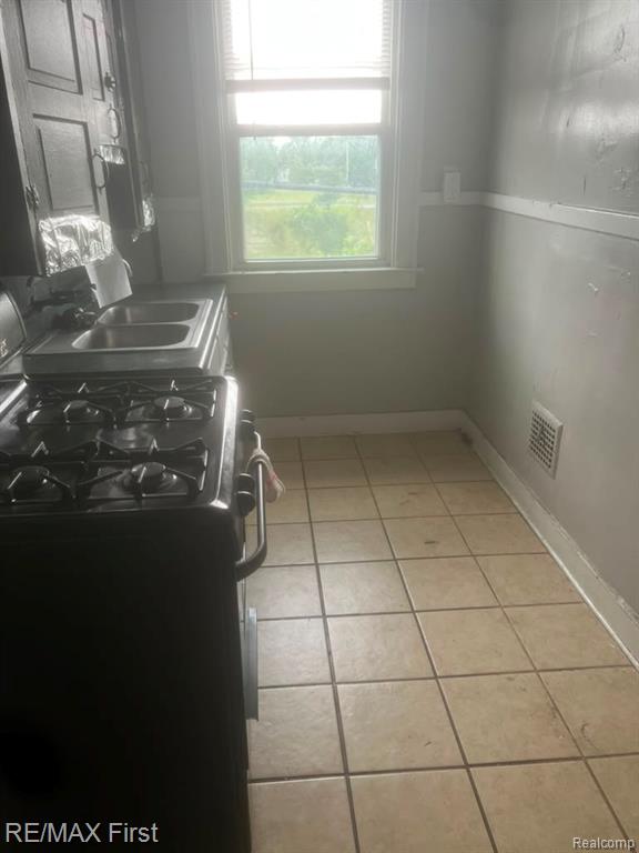 6400 Seminole Street, Detroit, MI 48213 — Photo 11
