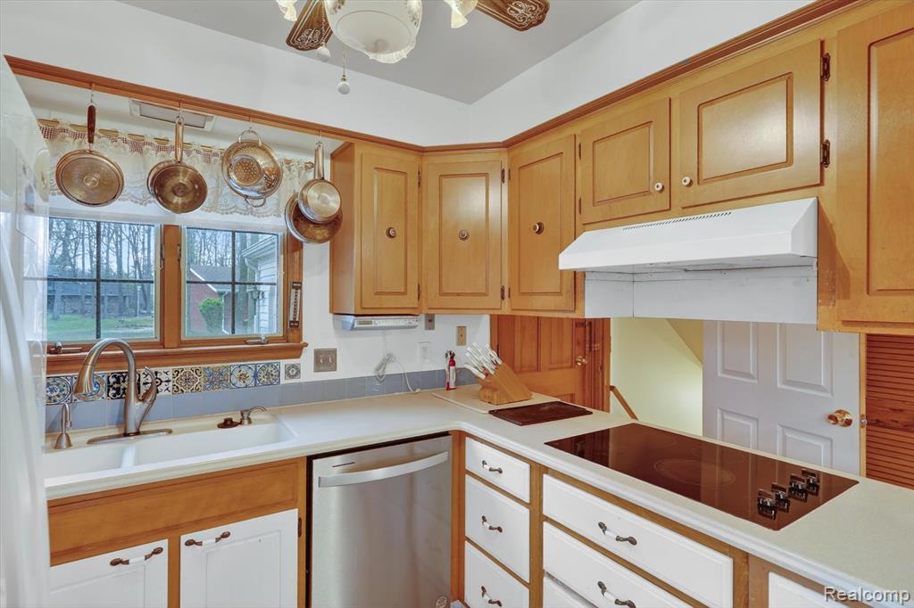 6225 Sierra Pass, Flint, MI 48532 — Photo 10