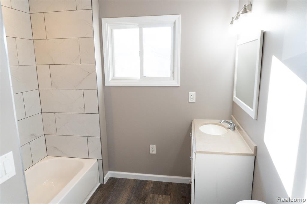 400 W MAIN Street, Durand, MI 48429 — Photo 42