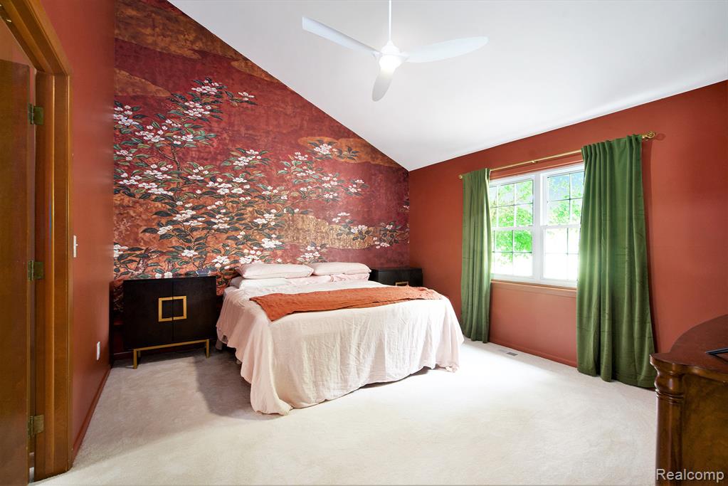 9818 BURNING TREE Drive, Grand Blanc, MI 48439 — Photo 28