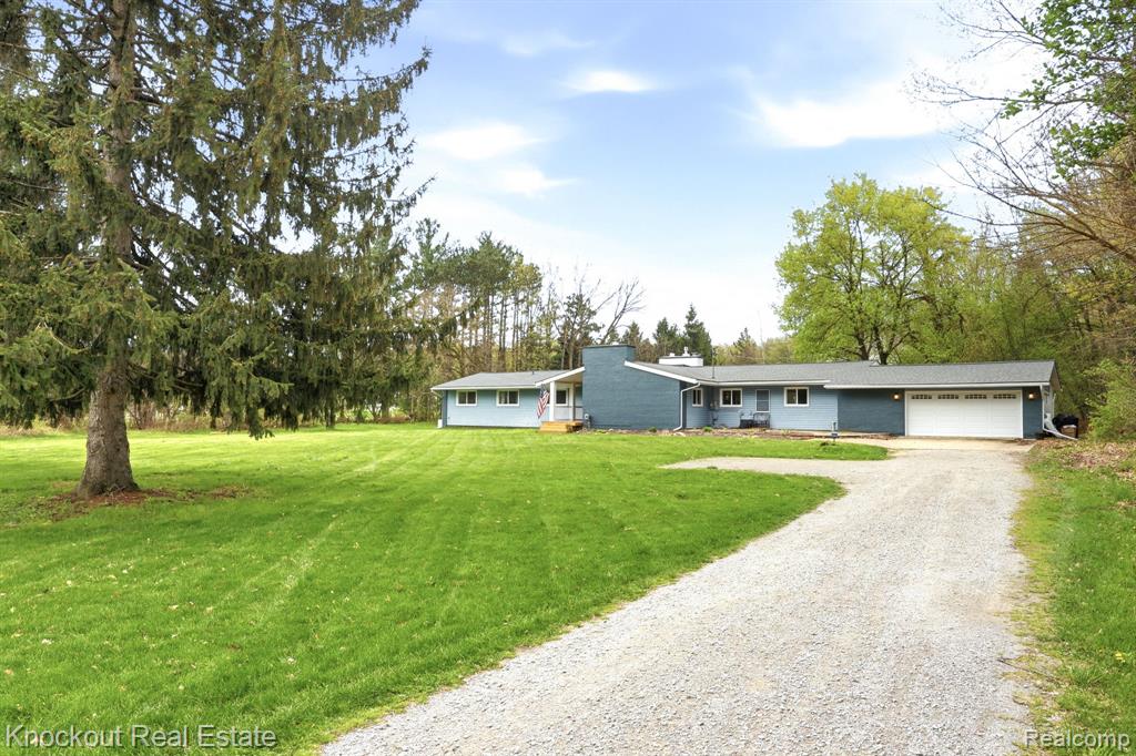 12452 Canada Road, Birch Run, MI 48415 — Photo 5
